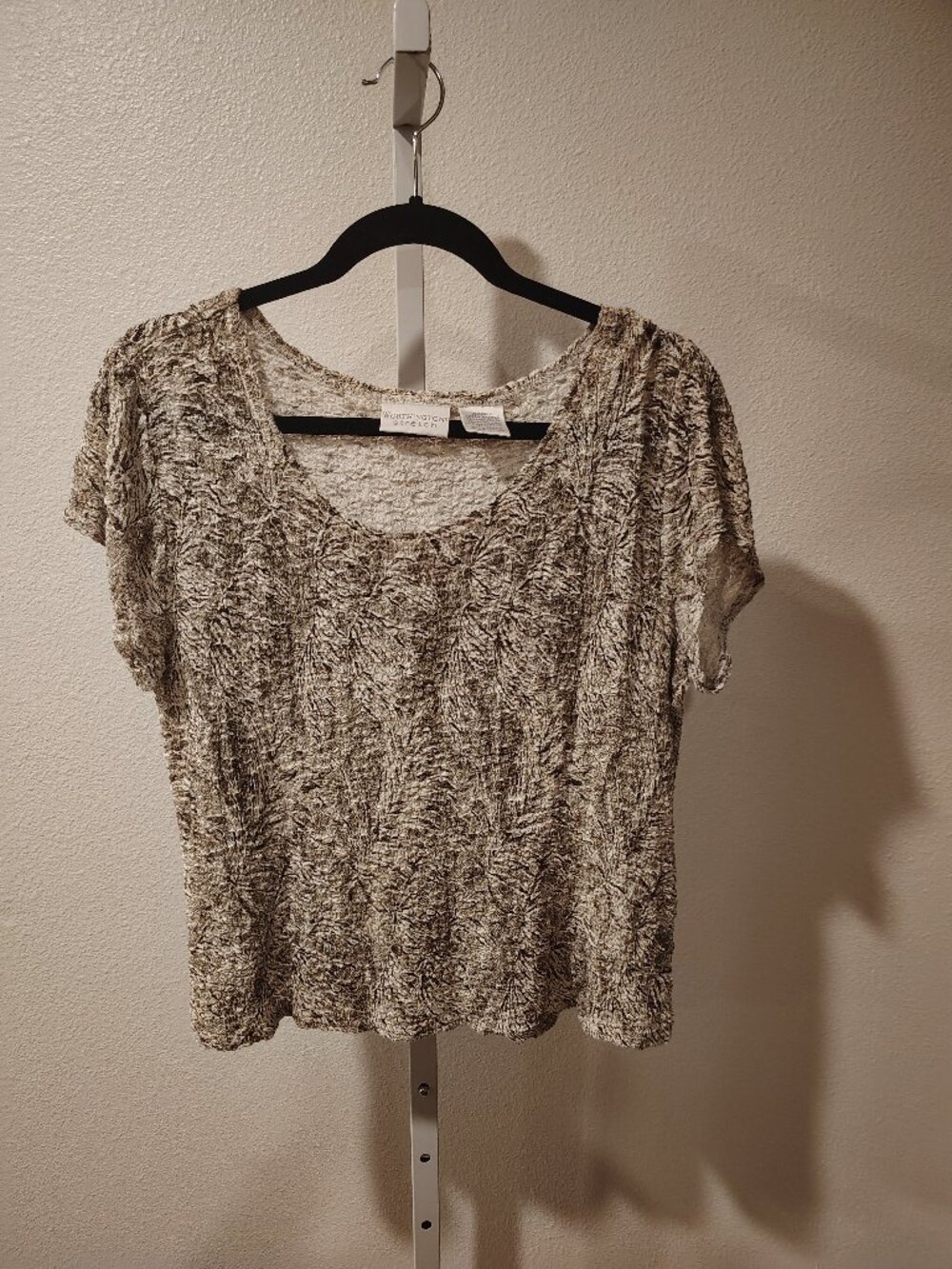 Worthington Stretch Women's Top Size XL Scoop Neck Short Sleeve Textured Print